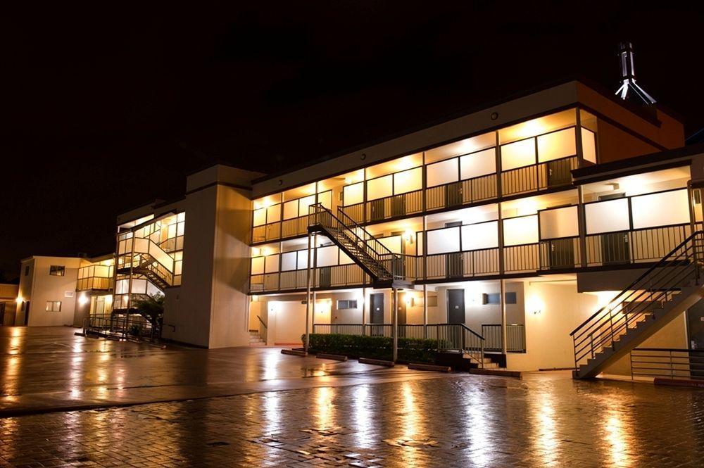 The Waverley International Hotel Glen Waverley Exterior foto